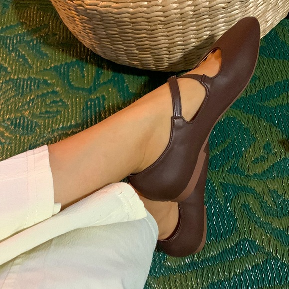 Modern Artistic Aesthetic🤎NWT- Mary Jane Flats -Size 5 - Picture 6 of 9